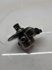 Pompe à essence BMW 750