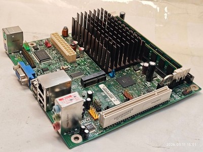 Mini ITX Intel Desktop Board D510MO AA E76523-403 Atom D510 + 4 GB DDR2 RAM