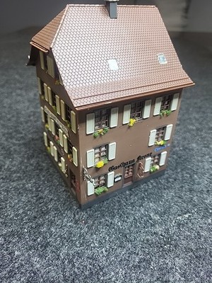 Faller  HO 130415 Guest House Krone Fully Assembled 