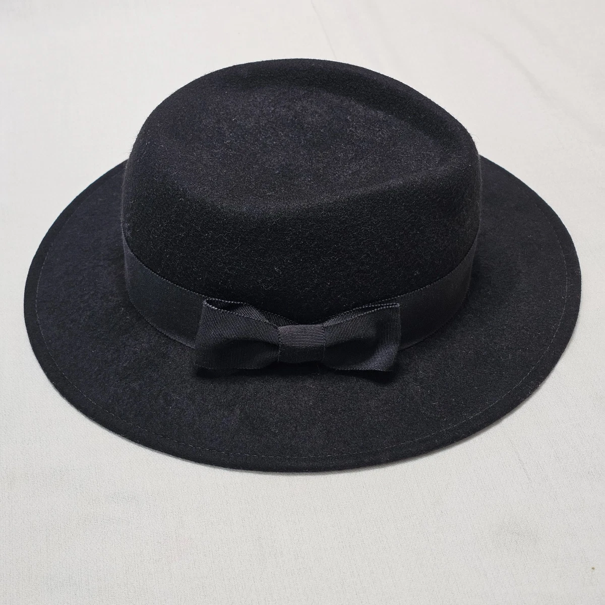 Bollman Hat Indiana Women display picture 2