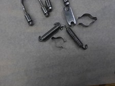 Knucklehead UL Flathead Chome accesorios de montaje en bobina, clips de marco, caja de resortes E