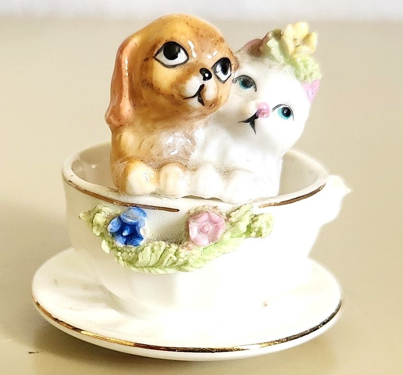 Vintage Napcoware Bone China Dog & Cat Tea Cup Miniature Figurine