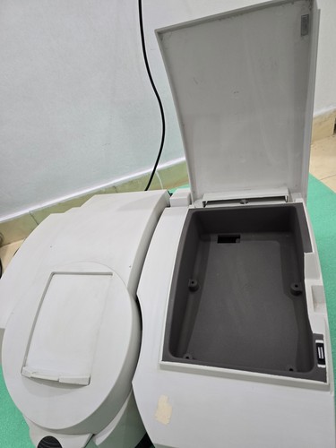 Thermo Scientific Evolution 600 UV-VIS Spectrophotometer EVO600 PC - Picture 5 of 24