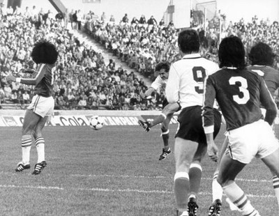 German midfielder Heinz Flohe shoots past Mexican defender Leonard- Old Photo