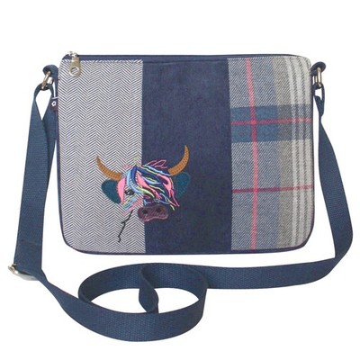 Earth Squared Messenger Umhängetasche Applikation Design Highland Cow Navy Blau