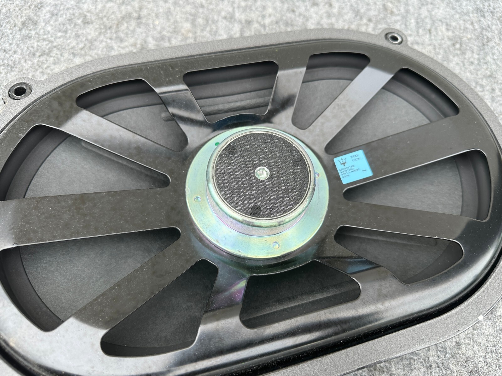 REAR BOWER & WILKINS SUBWOOFER SPEAKER 67K 13-20 MASERATI GHIBLI S QUATTROPORTE
