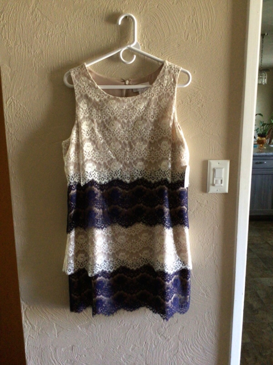 Jessica Simpson Navy And Cream Lace Dress Womens Size 12 New W Tags Retail $148 Jessica Simpson Navy And Cream Lace Dress Womens Size 12 New W Tags Retail $148