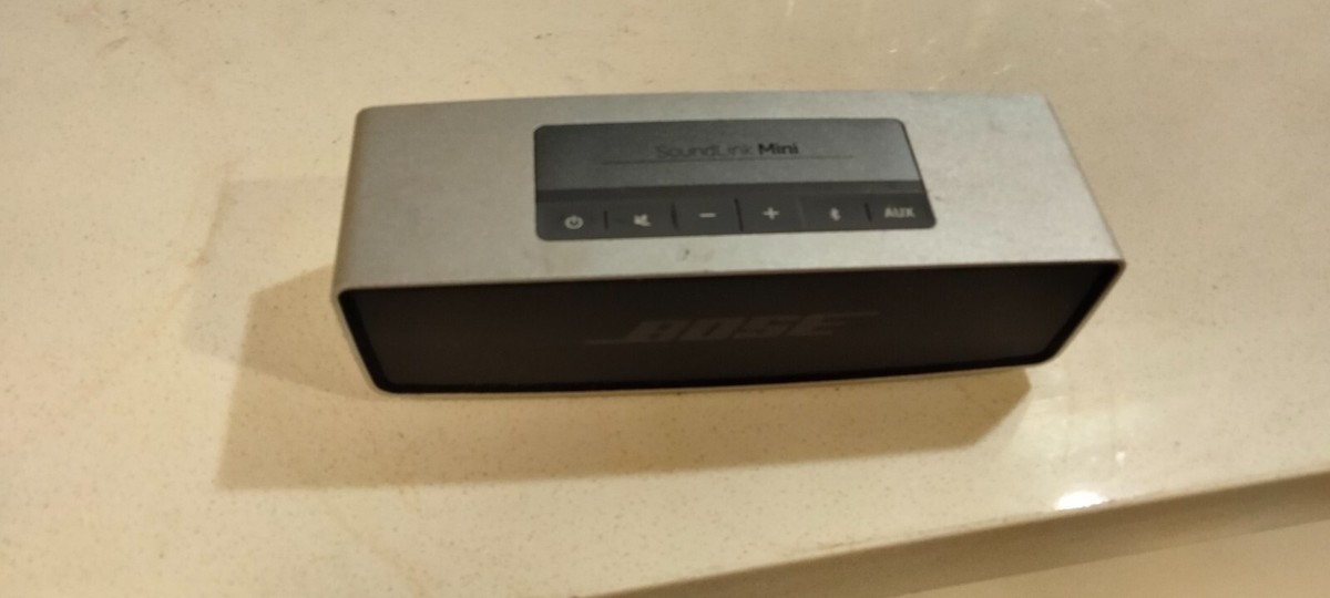 Bose SoundLink 359037-1300 Mini Bluetooth Speaker - Silver | eBay