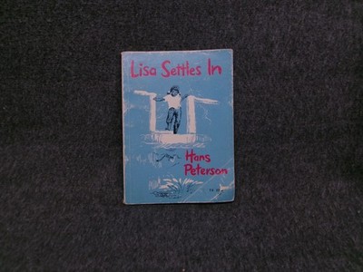 Lisa Settles In Hans Peterson 1972 Scholastic Paperback Childrens Book Vintage