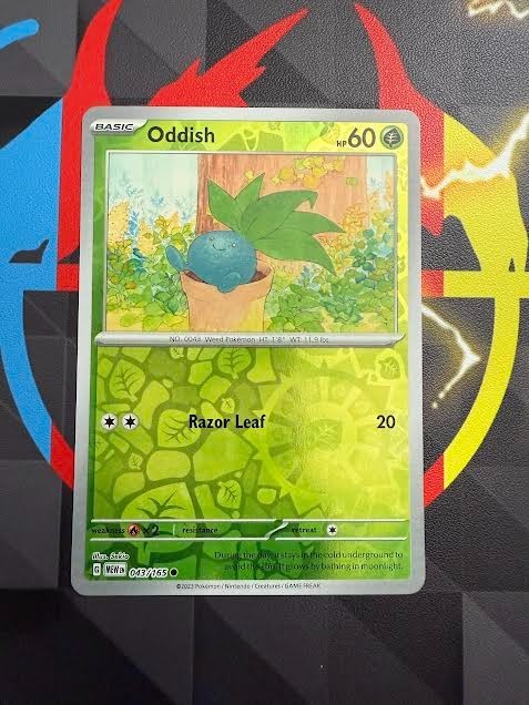 Oddish 043/165 Reverse Holo Scarlet and Violet 151 Card TCG
