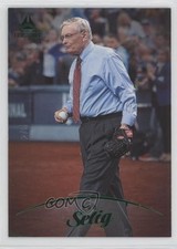 2023 Panini Chronicles Luminance Green 2/5 Bud Selig #20 oh8