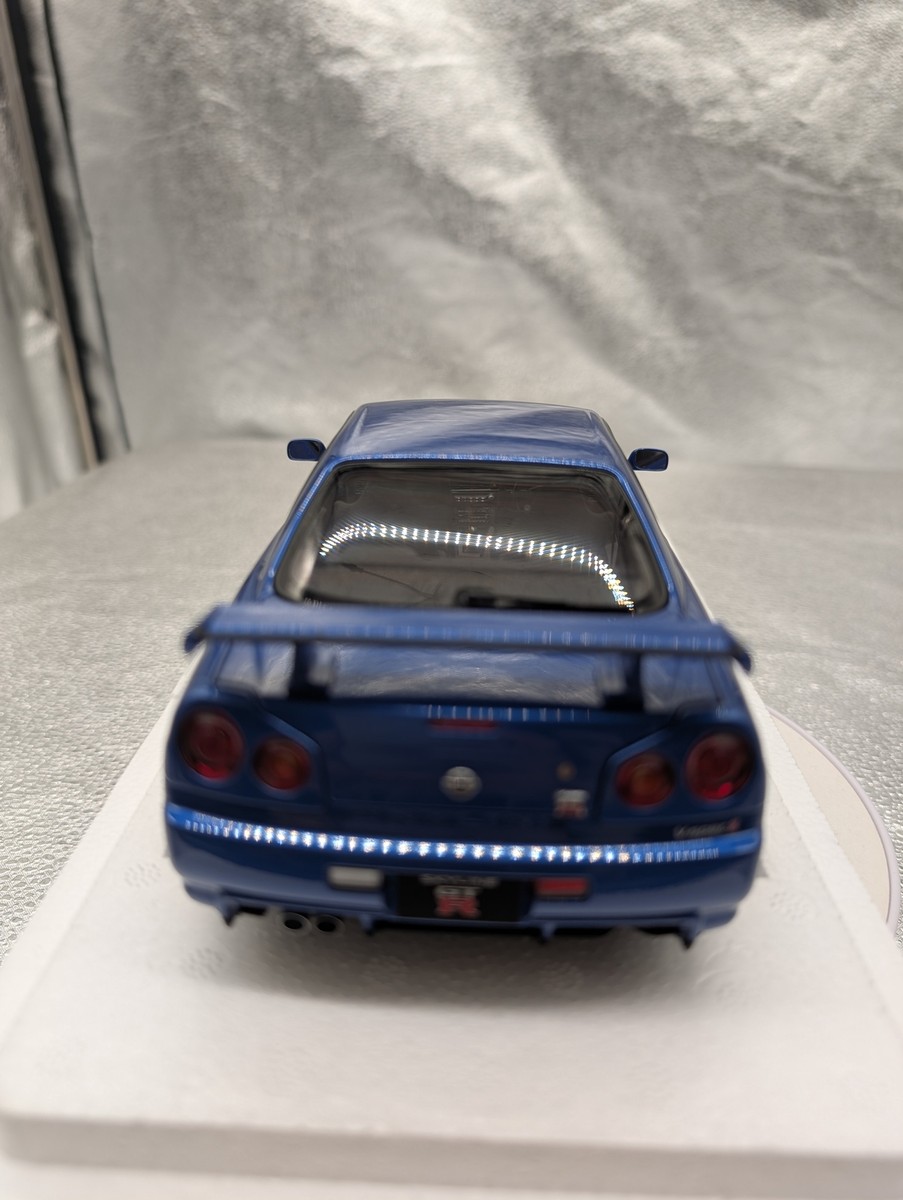Autoart 77408 1/18 Nissan Skyline GT-R R34 V Spec II