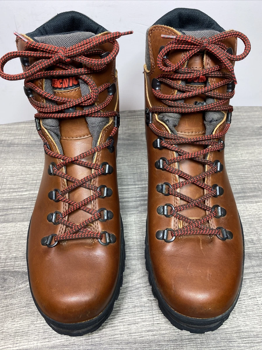 Hiking sales boots online