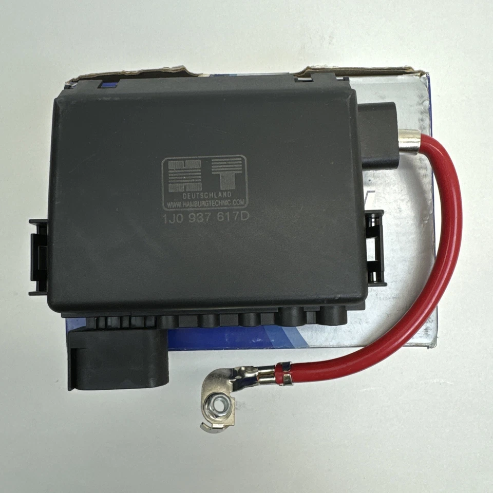 TechSmart Power Distribution Block Standard R45001 - Image 4 of 4