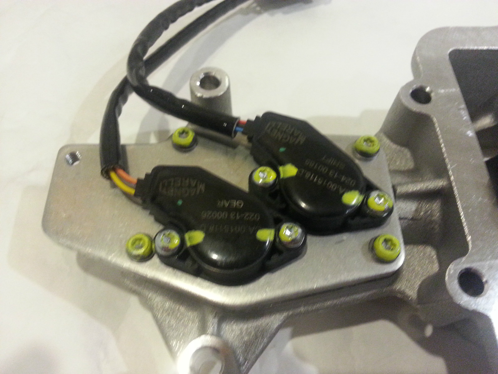 BRAND NEW MASERATI OEM ACTUATOR QUATTROPORTE/COUPE/SPYDER 183064 220244    