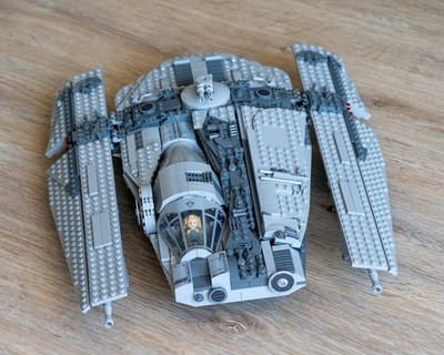 LEGO Star Wars Andor Luthen s Fondor Haulcraft