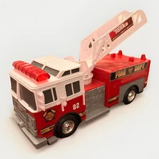 2011 Tonka Fire Truck with Flashing Lights and Siren Sounds EUC