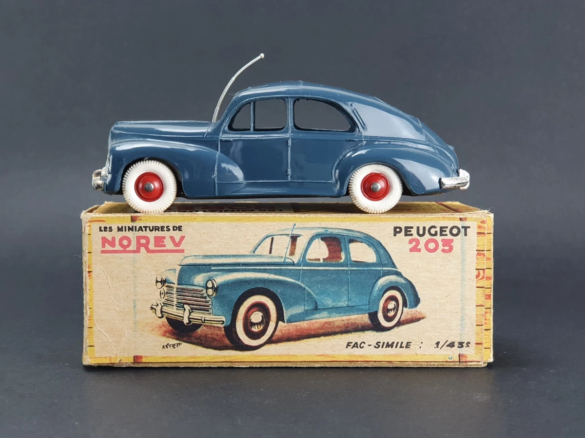 Modèle Réduit Norev Peugeot 203 Berline 1954 - Échelle 1/43 - Couleur Gris - Occasion Excellente