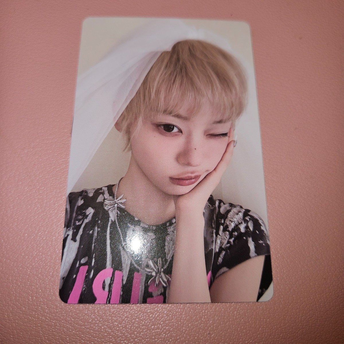 Official Photocard illit 4th Mini Album Mamihlapinatapai TARGET