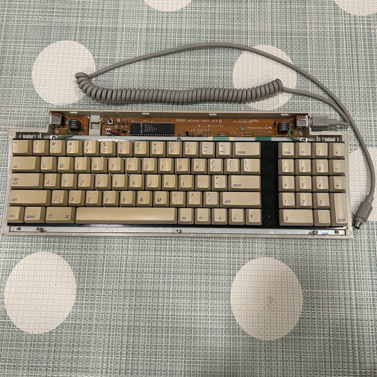 【ほぼ未使用】Apple ADB Keyboard II M0487 Apple Keyboard II M0487 – Apple Rescue of Denver