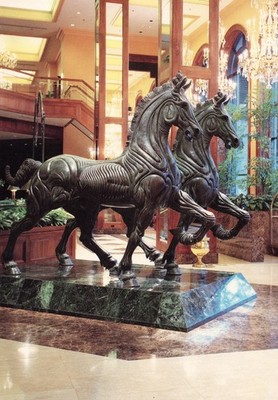 Postcard Adam s Mark Hotel St Louis Missouri Bronze Horses Ludovico De Luigi