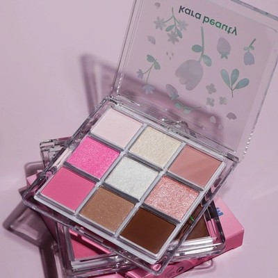 NIB Kara Beauty Eyeshadow Palette in First Kiss