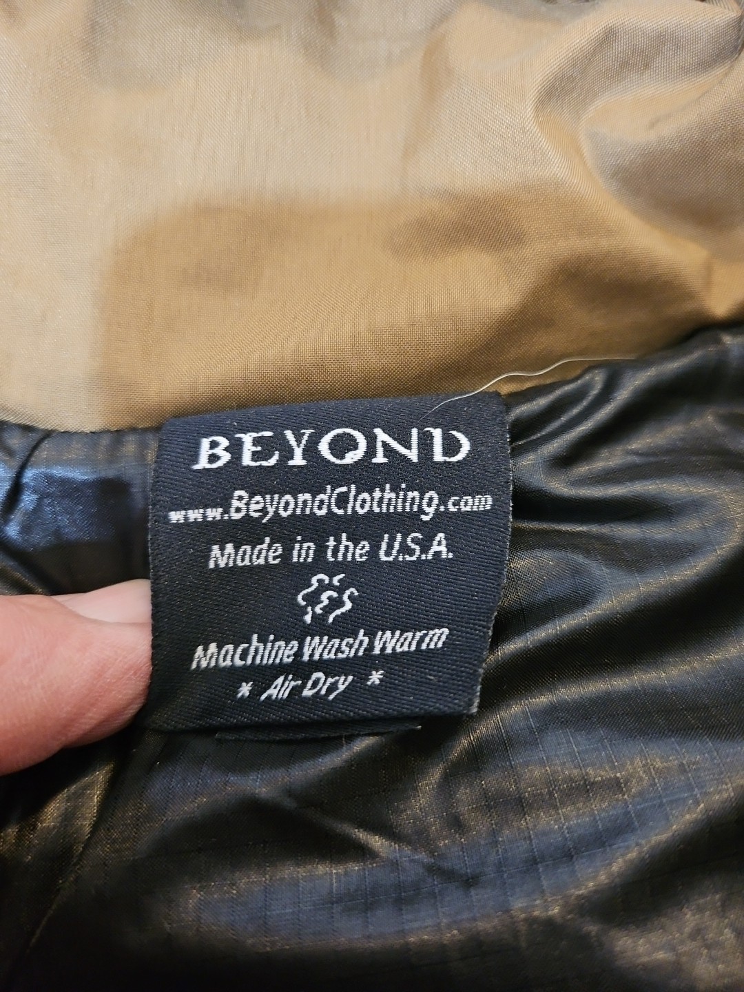 Beyond Clothing PCU  L7 Primaloft Jacket Size: XL Coyote Men NWOT image 9