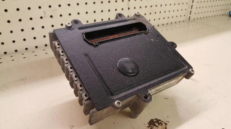 Dodge Intrepid 1996 módulo de control de transmisión OEM 04606298 4566 Foto 3 de 4