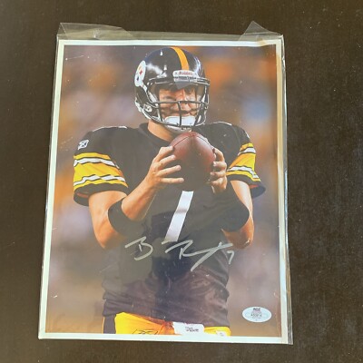 Pittsburgh Steelers Ben Roethlisberger Autographed Signed 8.5x11