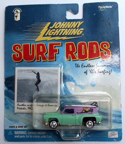Johnny Lightning Chevy Panel Surf Rods Waimea Mamas come nuovo card serie 294-02 - Foto 1 di 2
