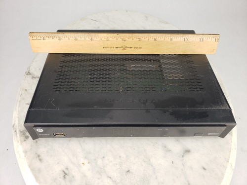 Motorola DCX3200/A280/013 Set Top Box - Picture 2 of 11