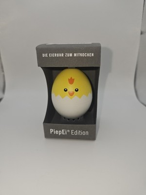 BrainStream BeepEgg Musical / Singing Floating Egg Timer - Chicken / Chick