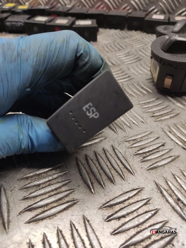 VW SHARAN 7M8, 7M9, 7M6 ESP-Taste 7m3927134 1.90 Diesel 2004 26263177