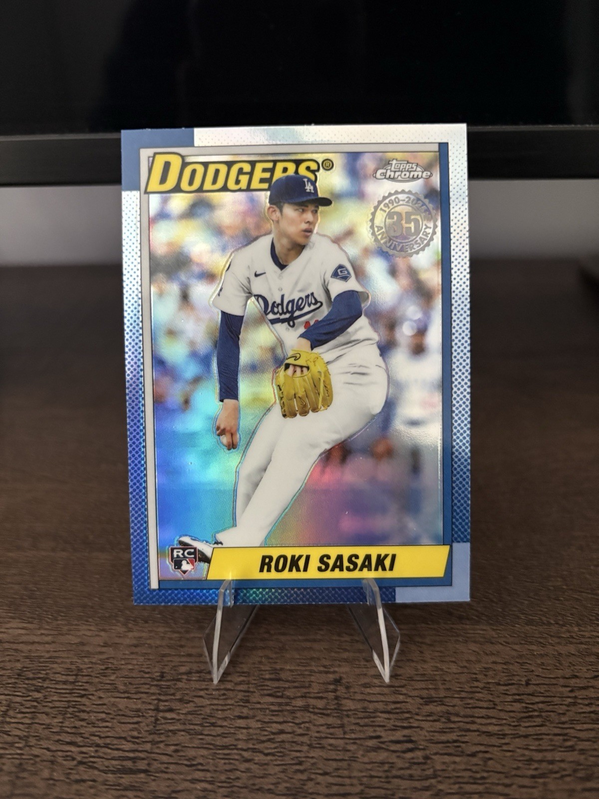 2025 Topps Chrome Update Roki Sasaki 1990 Anniversary Insert LA Dodgers
