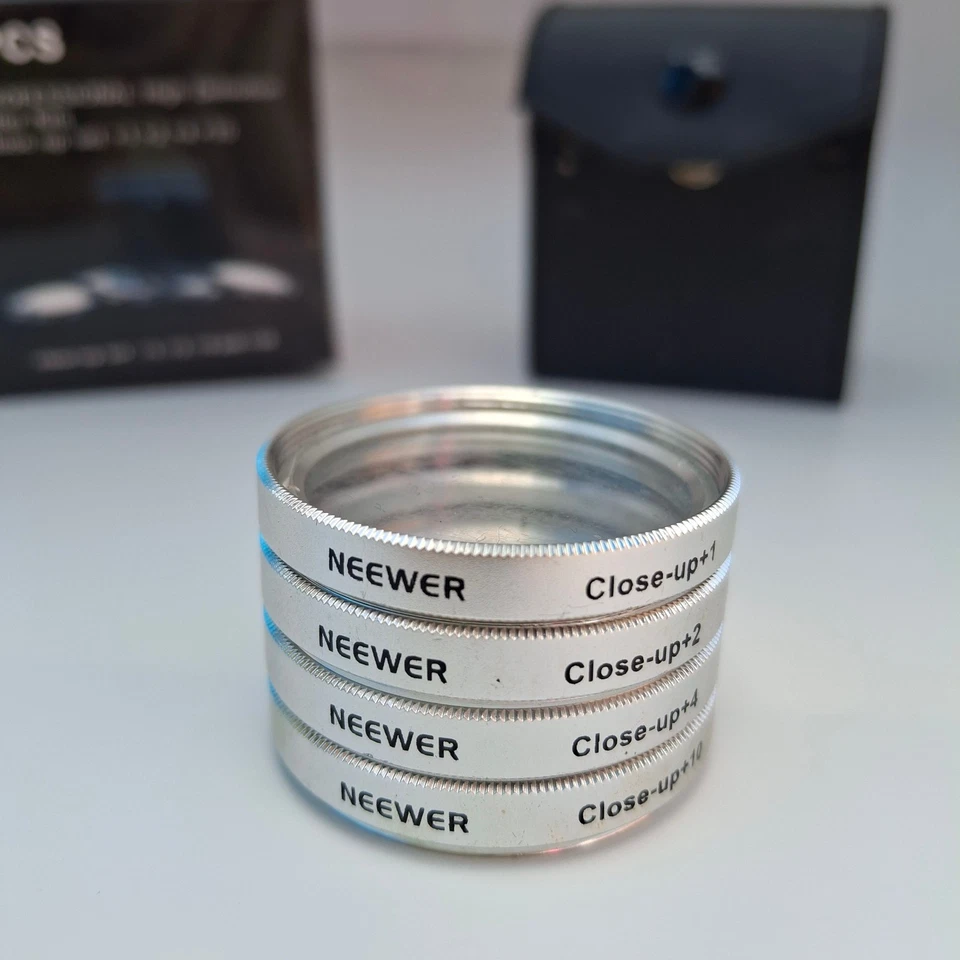 Neewer Close Up Lens Set x4 37mm +1, +2, +4 & +10. w/Box and Case. *VGC*. (refB) - Image 2 of 4