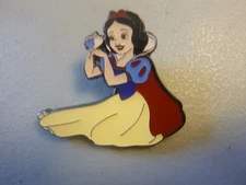 Disney Loungefly Pin - Princess & Pal Sitting Series Blind Box Pin - Snow White