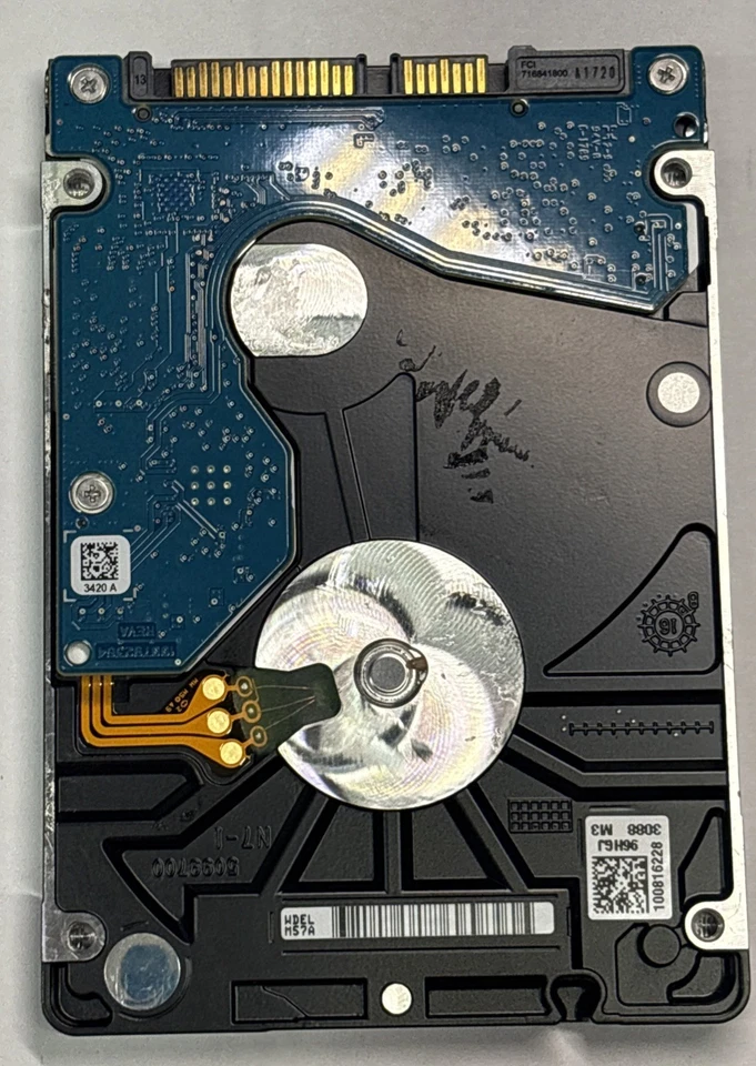 Seagate ST1000LX015 1TB 2.5” SATA SSHD Hybrid Drive - Image 2 of 3