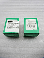 Square D Schneider Electric 9001KU17 Protective Boot Selector Switch LOT OF 2