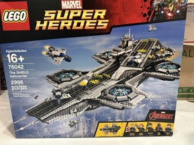 LEGO 76042 Marvel Super Heroes Avengers The Shield HELICARRIER  BRAND NEW SEALED