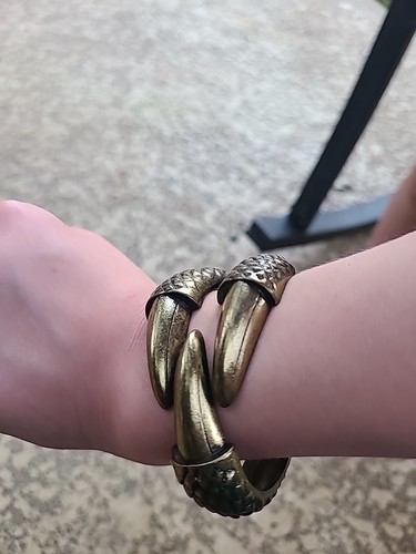 Eagle Claw Bracelet