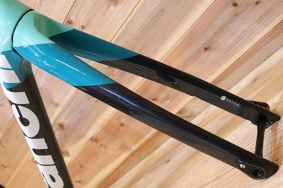 Bianchi Oltre XR3 フレームセット ブラック 53サイズ thumbnail_IMG_2199_1200x600_cr