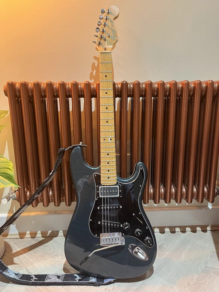 Fender Stratocaster Electric Guitar - MIM, photo 1 of 5