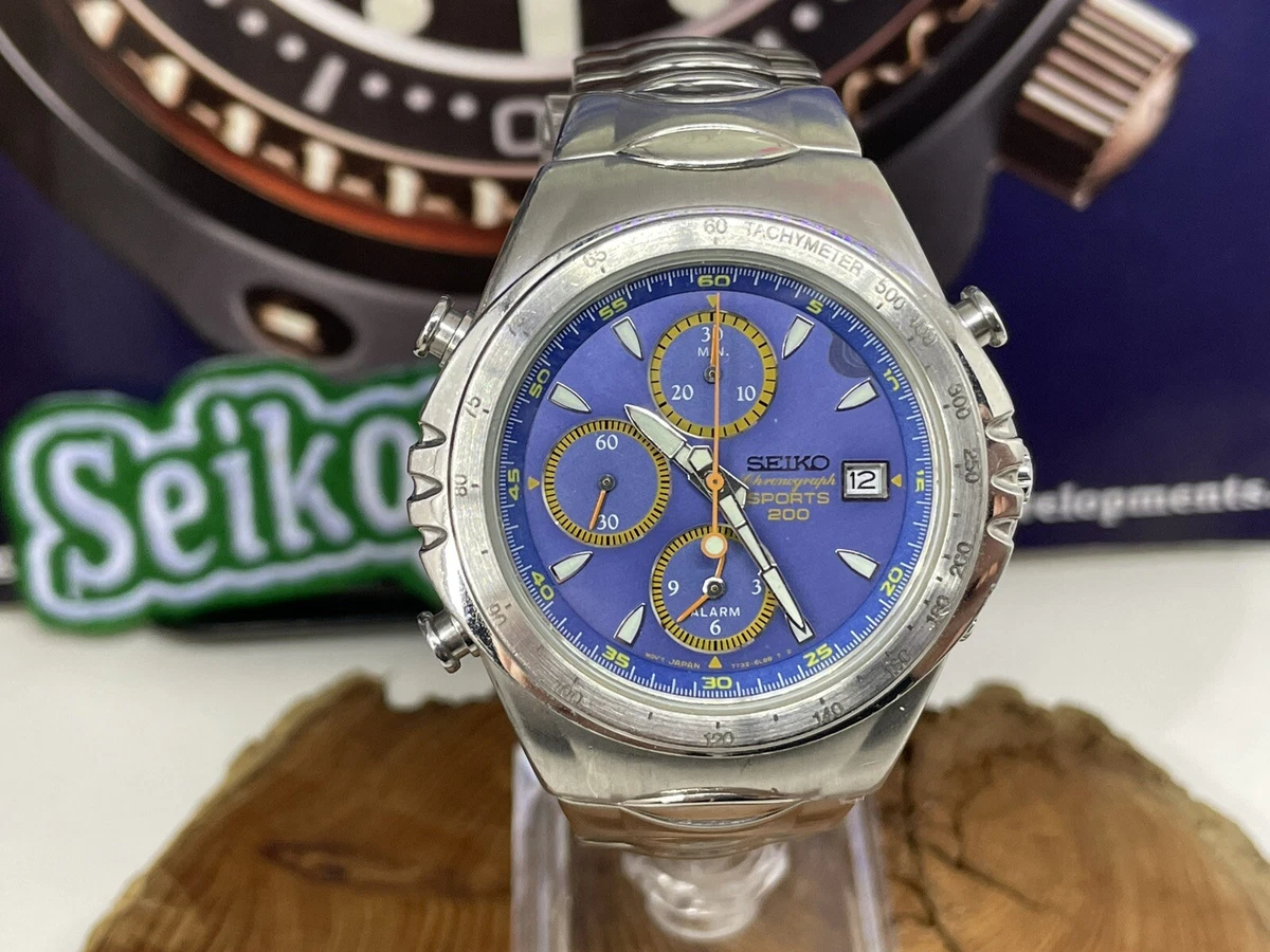 Vintage SEIKO Sport 200 Watch Men s Chronograph Alarm Quartz Date Blue Dial