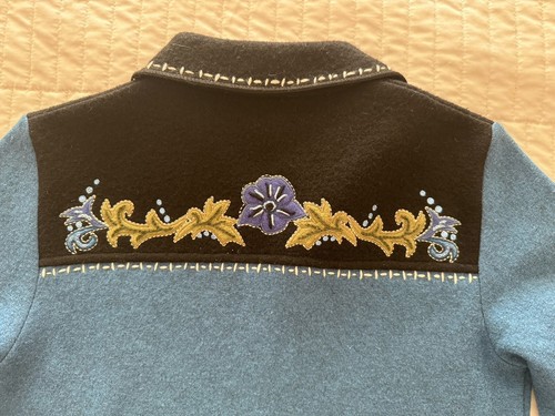 Icelandic Design Women’s Small Sweater Cardigan Embroidered Button Front Gray - Picture 4 of 10