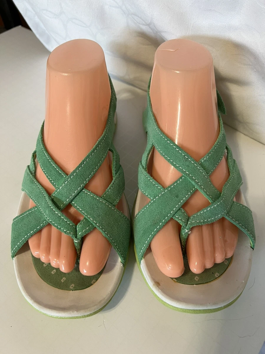 Lands end hotsell sandals ladies