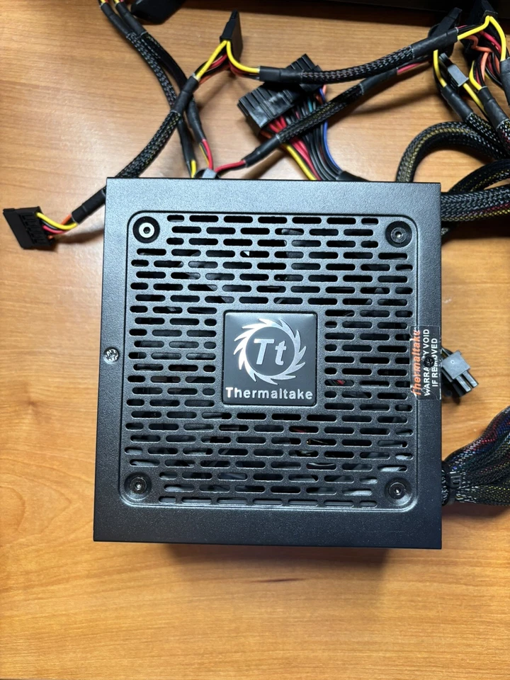 Thermaltake Toughpower GX2 80+ Gold 600W PS-TPD-0600NNFAGU-2 - Image 2 of 4