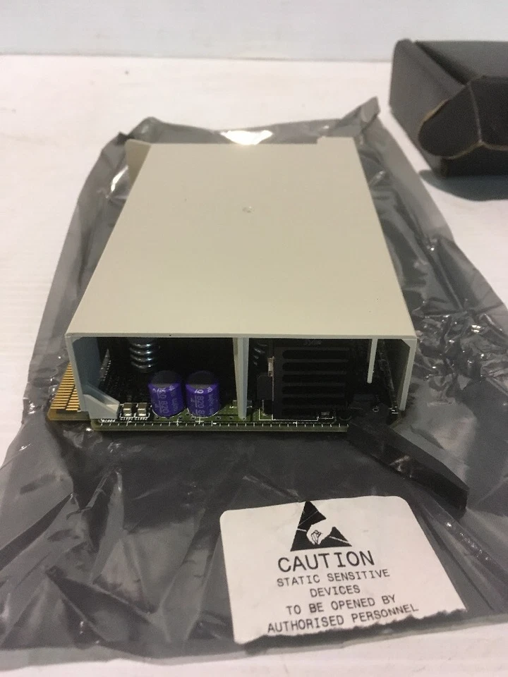 Sun 501-6071 450MHz UltraSPARC II CPU Module 4MB(C17) - Image 2 of 4