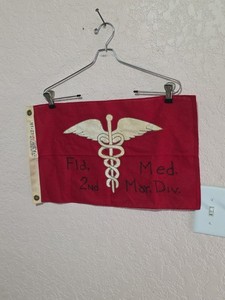 WW2 Marine Corps Cull Dog Medical Regiment Flag 2nd Marine Division. V3
