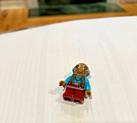 LEGO Star Wars Maz Kanata Minifigure sw0703 Set 75139