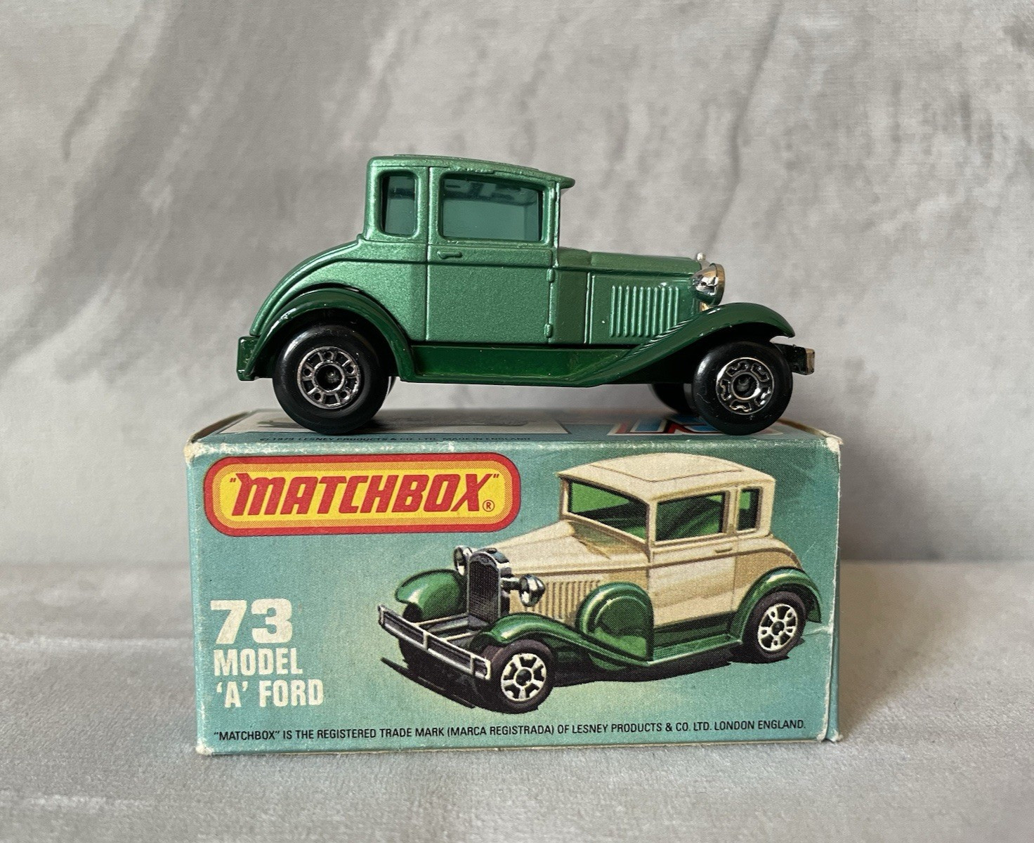 Matchbox 75a, Ford Thunderbird - Free Price Guide & Review